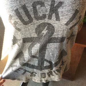 Fun graphic tank top.